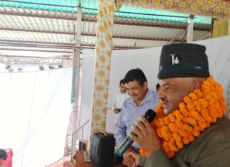 ऋषिकेश:पूर्व सैनिकों ने उत्तराखंड नवनिर्माण के लक्ष्य में अपना समर्थन दिया और कर्नल कोठियाल को शुभकामनाएं दी।