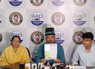 भाजपा कांग्रेस के बीच 20 सालों से चल रहा फ्रेंडली पॉलिटिक्स, आप जनता की उम्मीदों पर खरा उतर कर दोनों पार्टियों की फ्रेंडली पॉलिटिक्स से मुक्ति दिलाएगी:कर्नल कोठियाल