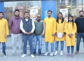 नुक्कड़ नाटक के माध्यम से दिखाया आमजन को निजी अस्पतालों की लूट वापसी का रास्ता