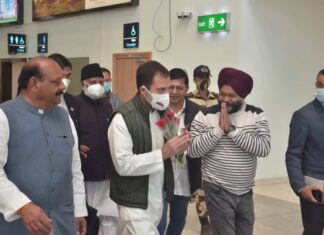 उत्तराखंड पहुंचे कांग्रेस के पूर्व राष्ट्रीय अध्यक्ष राहुल गांधी..