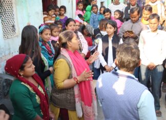 अनुपमा ने क्षेत्र की जनता से किये चार वादे, 4 लाख युवाओं को रोजगार, गैस सिलेंडर का नही होगा 500 पार, 5 लाख परिवारों को सालाना 40 हज़ार ओर हर गांव हर द्वार ग्राउंड जीरो पर स्वास्थ्य सेवा