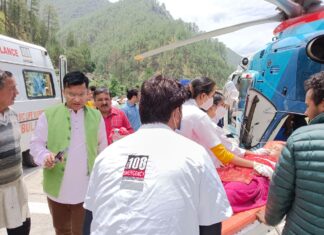 थैंक्यू मुख्यमंत्री जी : मुख्यमंत्री के निर्देश पर उत्तरकाशी की घायल महिलाओं को एयर लिफ्ट कर कराया गया एम्स ऋषिकेश में भर्ती