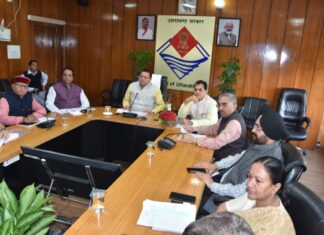 जन सुविधा के दृष्टिगत स्मार्ट सिटी के कार्य तय समय सीमा में पूर्ण किये जाएं मुख्यमंत्री जनता का पैसा जनहित में सही प्लानिंग से उपयोग हो।