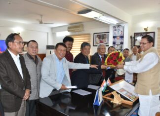 मुख्यमंत्री से रं कल्याण संस्था के प्रतिनिधियों ने की भेंट मुख्यमंत्री पुष्कर सिंह धामी से सोमवार को सचिवालय में रं कल्याण संस्था के प्रतिनिधियों ने भेंट की।