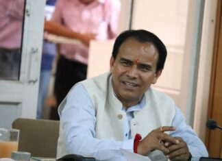 तीन दिवसीय गढ़वाल दौरे पर कैबिनेट मंत्री डॉ0 धन सिंह रावत सरकार के एक वर्ष पर गोपेश्वर में आयोजित कार्यक्रम में करेंगे शिरकत