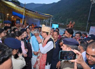 25 लाख से अधिक यात्रियों ने किये चार धामों के दर्शन.. मुख्यमंत्री धामी भी स्वयं श्रद्धालुओ से वार्ता कर यात्रा व्यवस्थाओं के बारे में लेते रहते हैं फीडबैक… उत्तरकाशी में बोले श्रद्धालु… सर thank you व्यवस्था बढ़िया है..