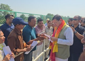 जनता की आवाज सीधे सुनने पहुंचे मुख्यमंत्री धामी , लोहियाहेड में समस्याओं के निस्तारण पर दिया जोर