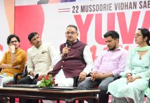 उत्तराखंड के युवाओं को आत्मनिर्भर बनाने की दिशा में सक्रिय हैं मंत्री गणेश जोशी