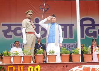 मुख्यमंत्री धामी ने वीर बलिदानियों एवं स्वतंत्रता संग्राम सेनानियों को किया नमन, प्रदेशवासियों को दी स्वतंत्रता दिवस की शुभकामनाएं