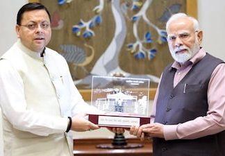 पीएम मोदी के 25 वर्ष की राष्ट्रसेवा पर सीएम धामी ने दी बधाई, कहा—‘राष्ट्र प्रथम’ की भावना का प्रतीक है उनका नेतृत्व